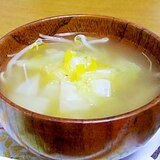 白菜ともやしの柔らか中華スープ